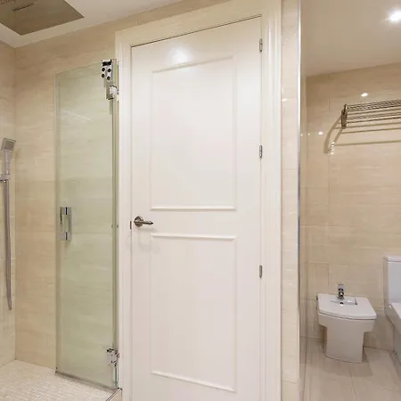 Apartamento Genteel Paseo De La Victoria *