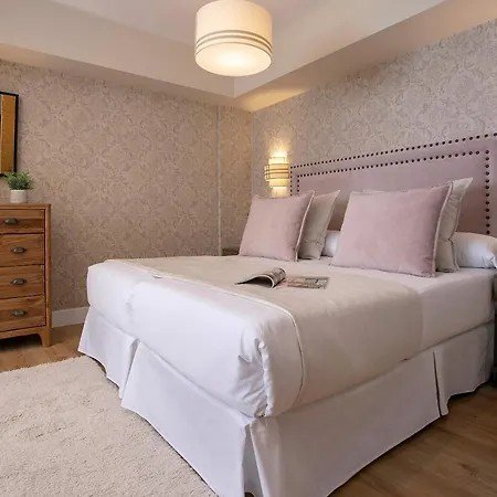 Apartamento Genteel Paseo De La Victoria *